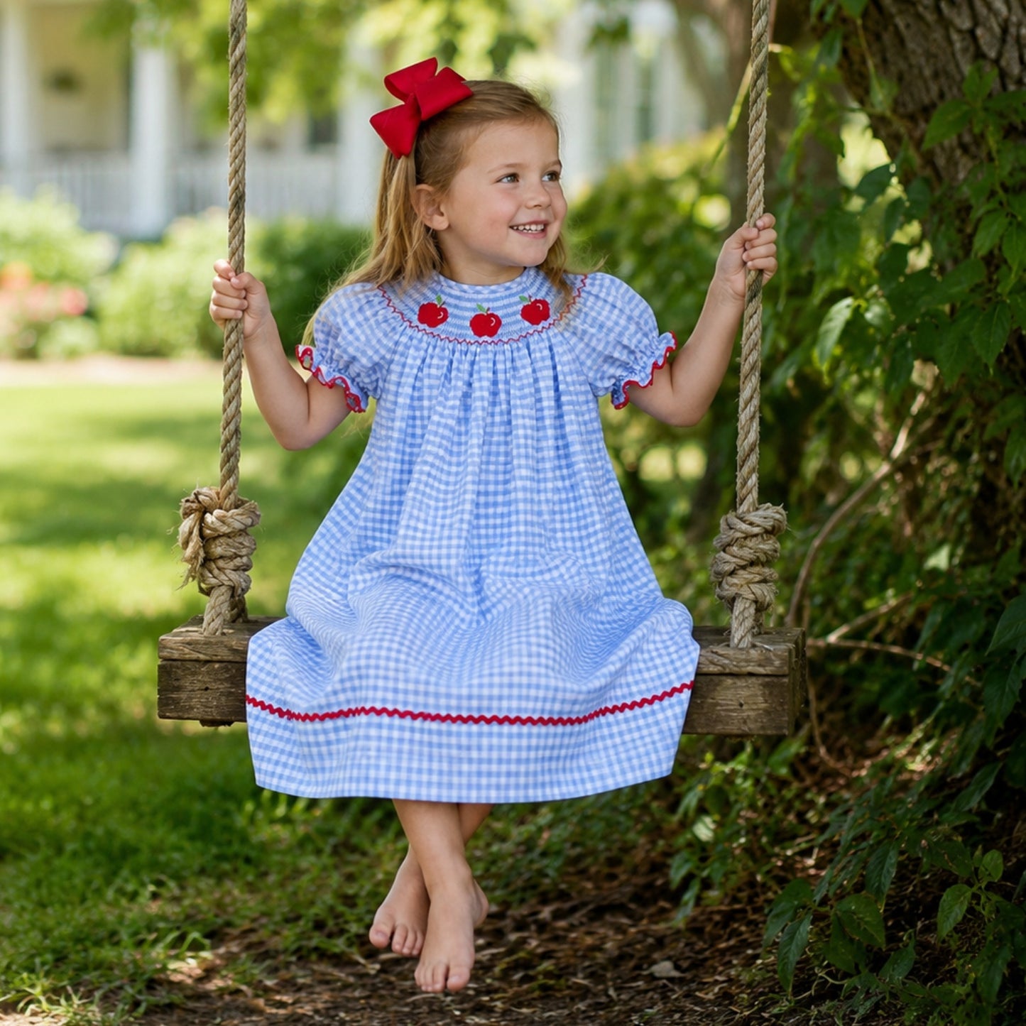 Smocked Apple Bishop